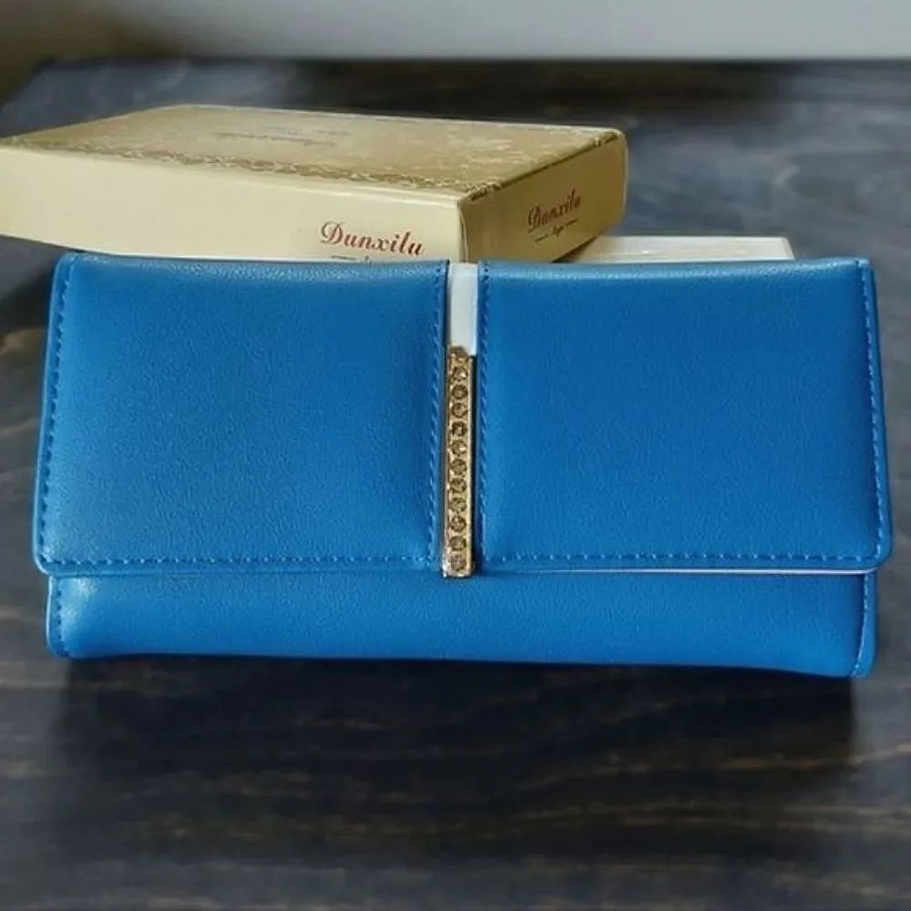 BNIB Dunxilu blue leather rhinestone detail clutch wallet